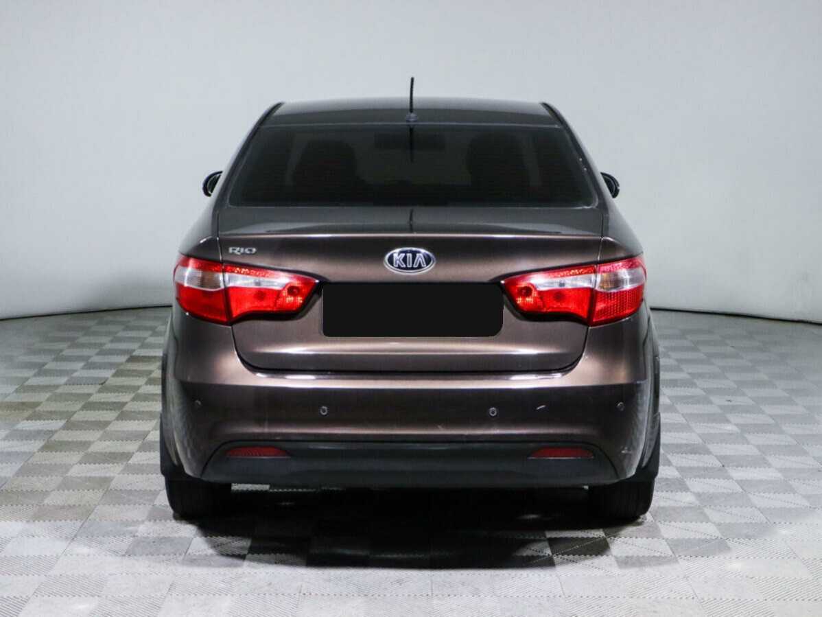 Купить Kia Rio с пробегом. Фото: #4