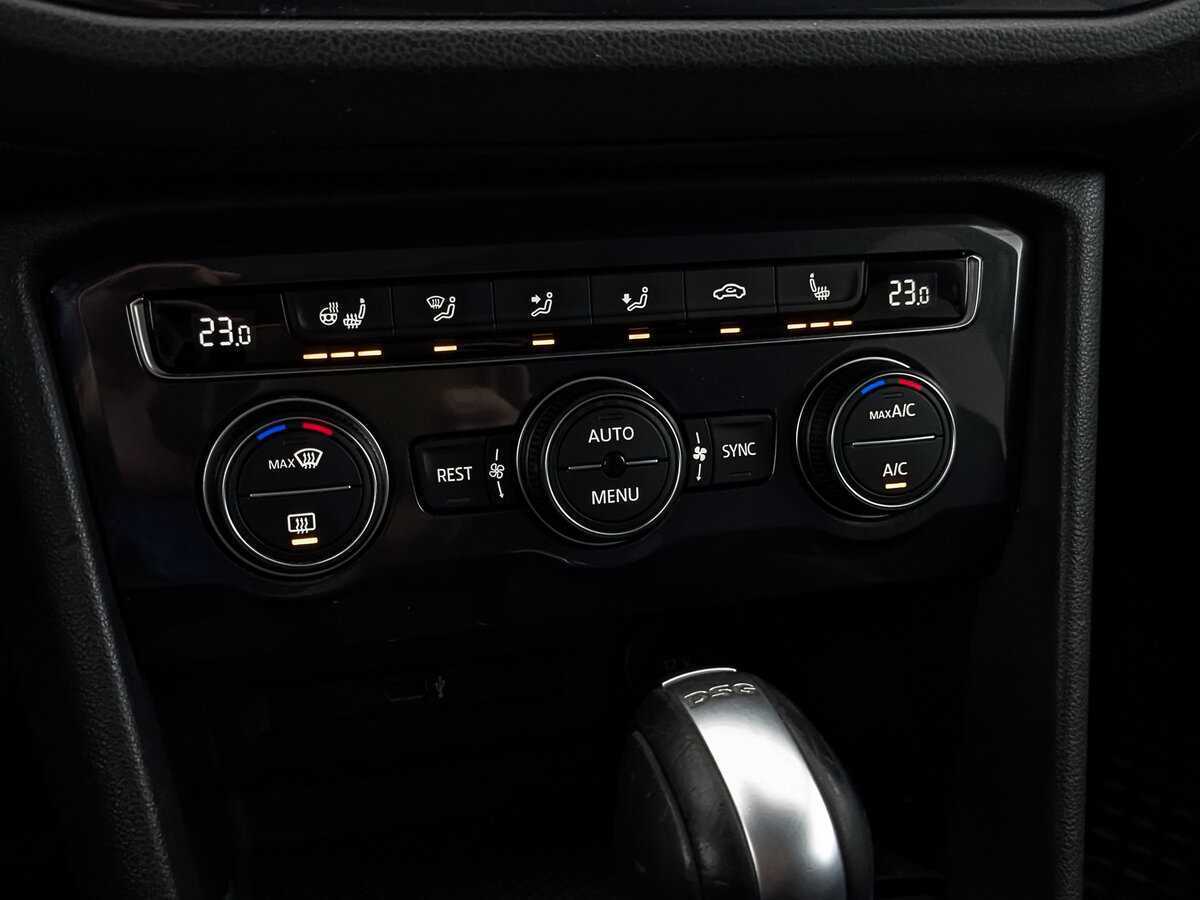 Купить Volkswagen Tiguan с пробегом. Фото: #23