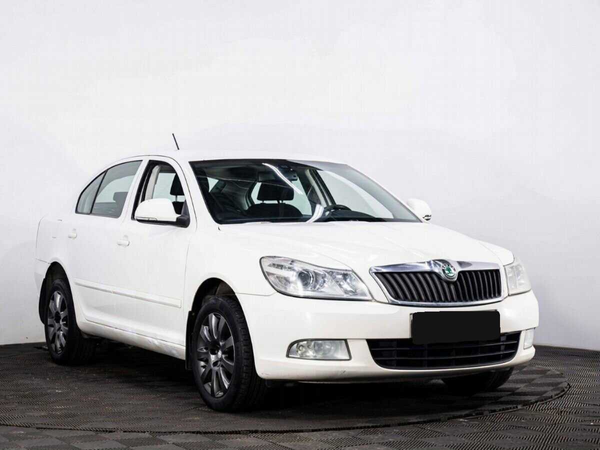 Купить Skoda Octavia с пробегом. Фото: #2
