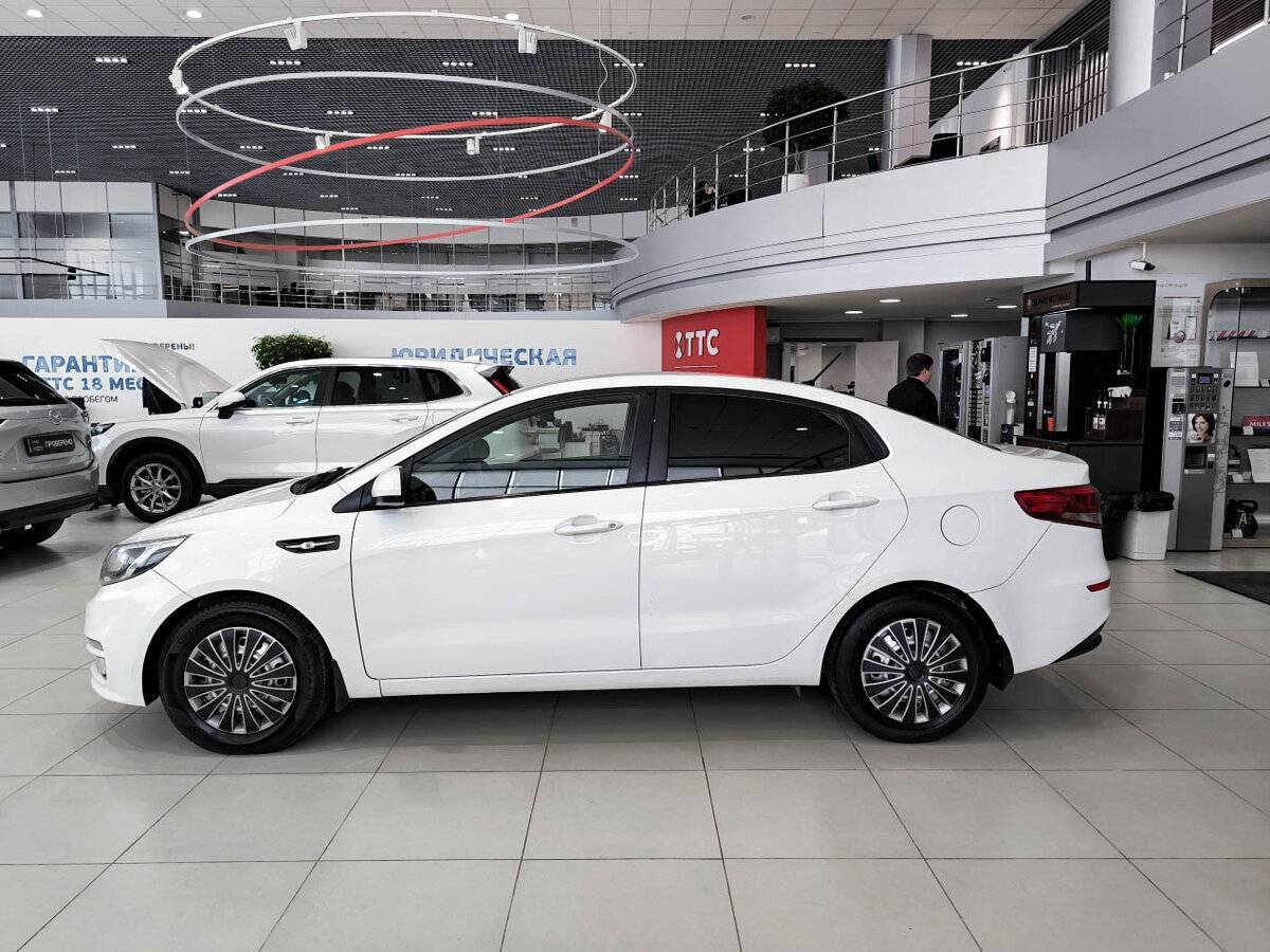 Купить Kia Rio с пробегом. Фото: #7