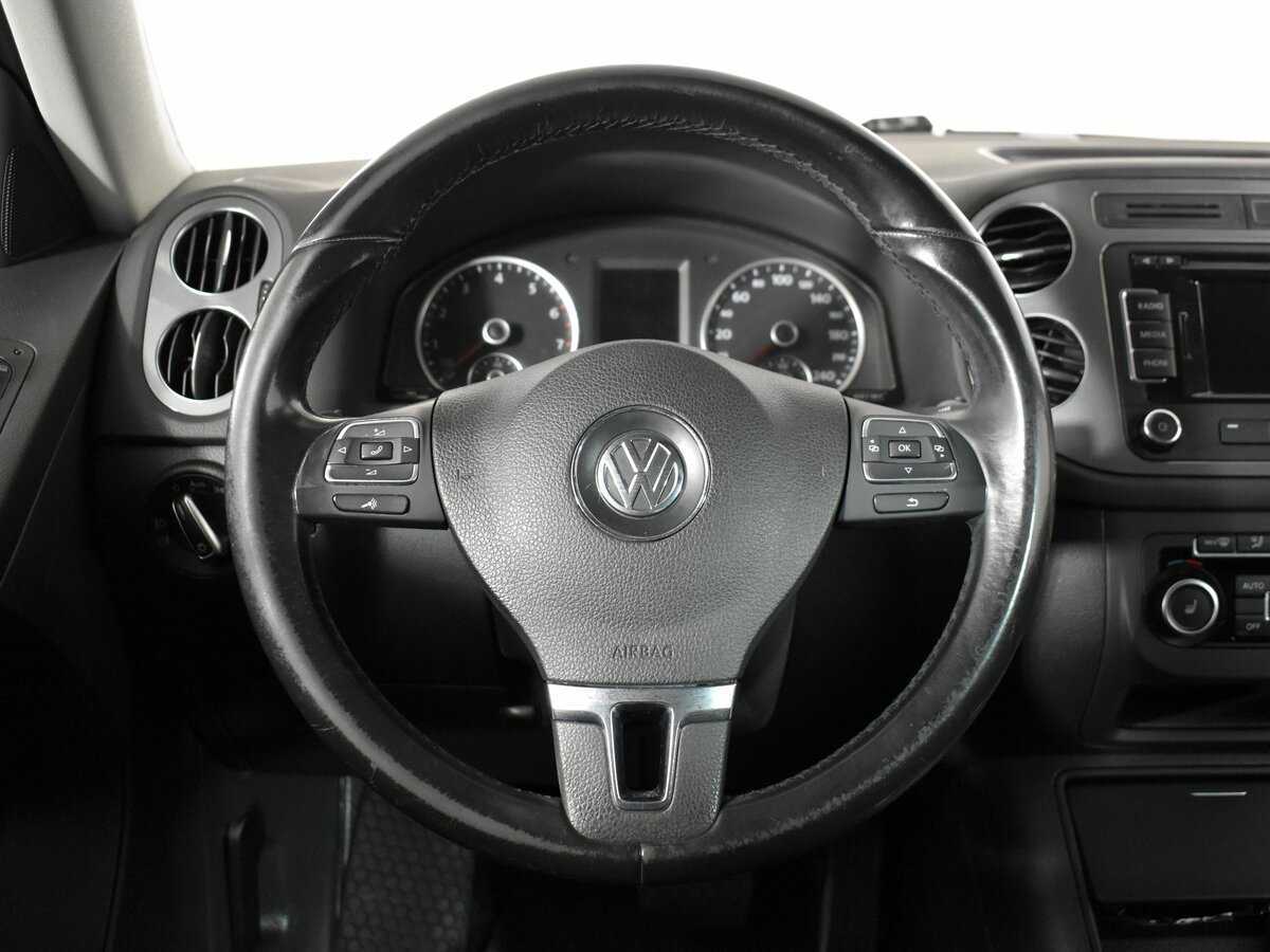 Купить Volkswagen Tiguan с пробегом. Фото: #12