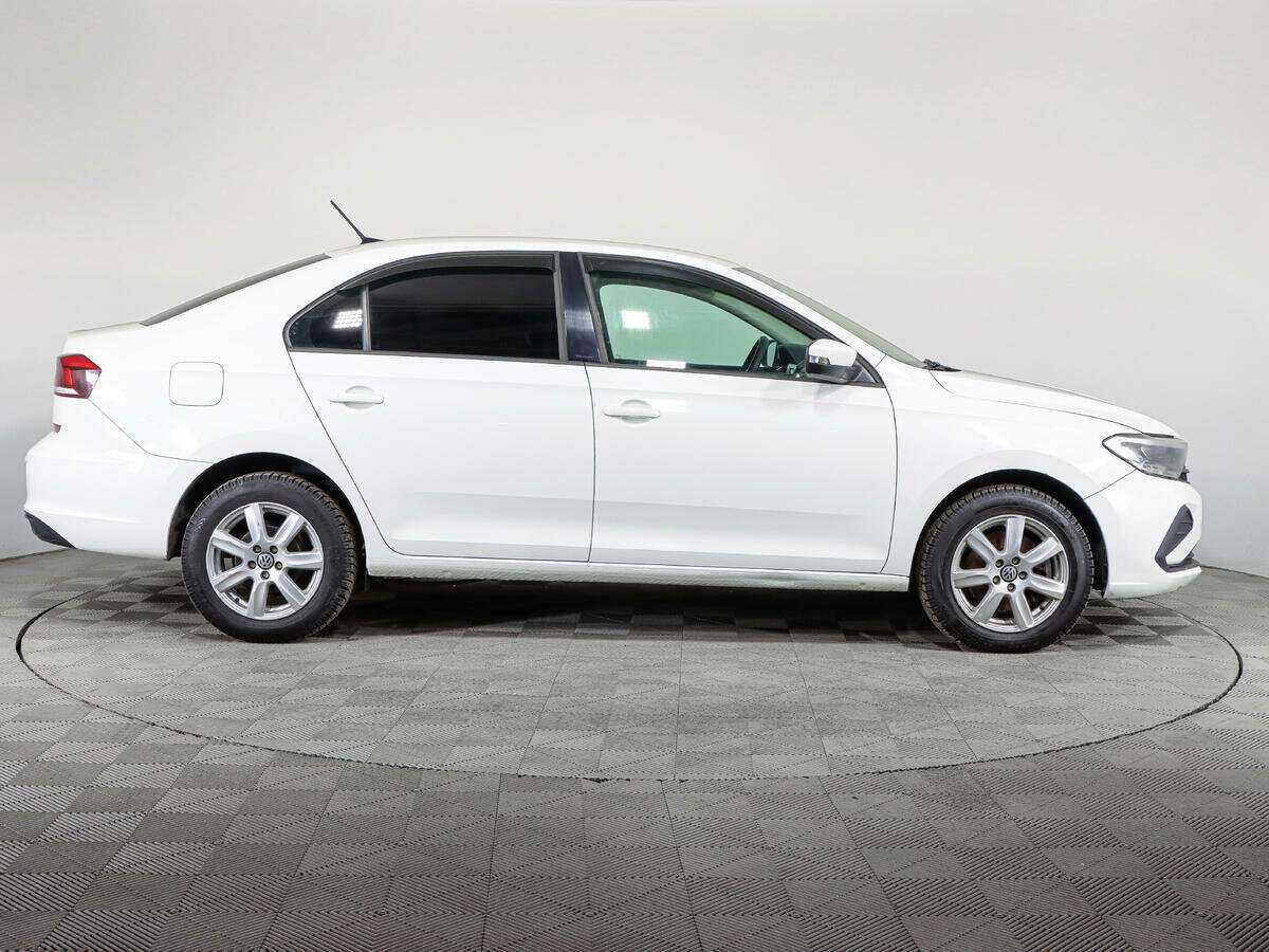 Купить Volkswagen Polo с пробегом. Фото: #3