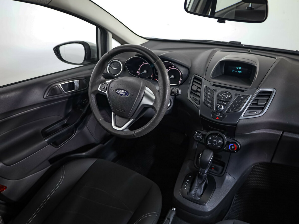 Купить Ford Fiesta с пробегом. Фото: #6