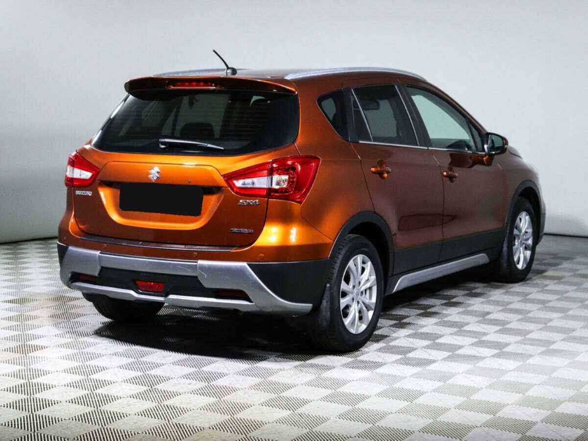 Купить Suzuki SX4 с пробегом. Фото: #3
