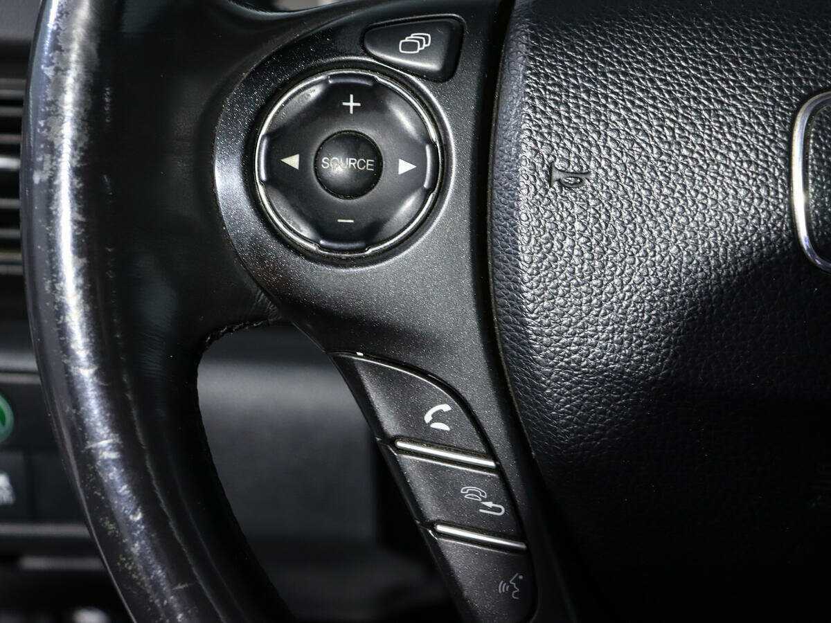 Купить Honda Accord с пробегом. Фото: #16