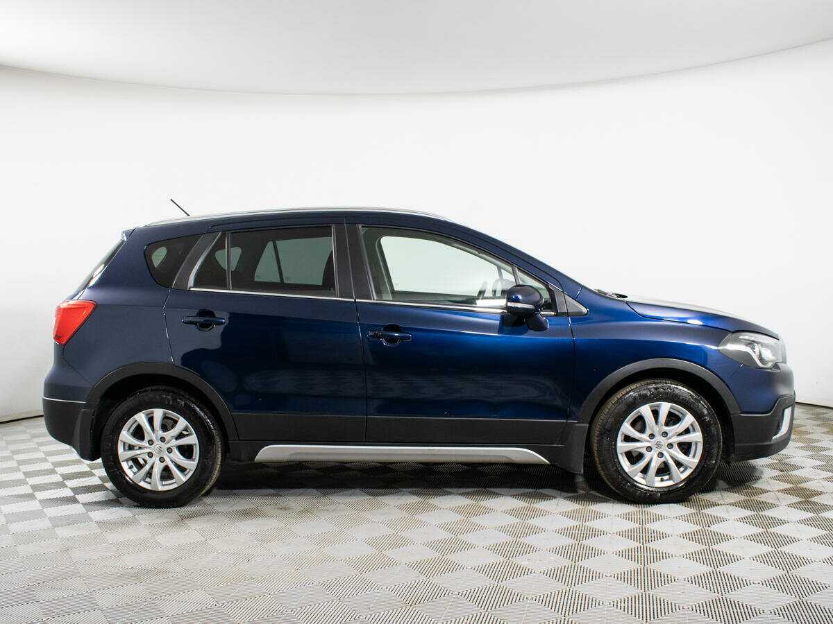 Купить Suzuki SX4 с пробегом. Фото: #3
