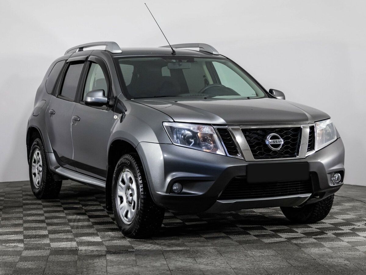 Купить Nissan Terrano с пробегом. Фото: #2