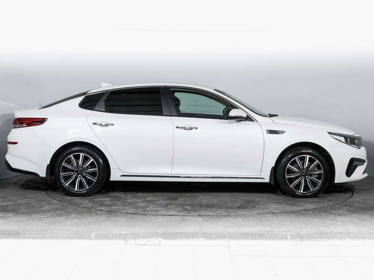 Купить Kia Optima с пробегом. Фото: #3