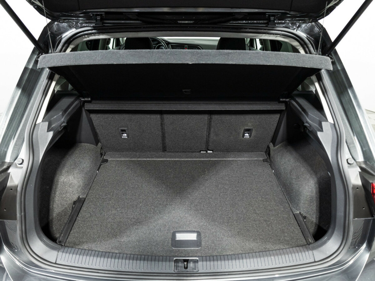 Купить Volkswagen Tiguan с пробегом. Фото: #15