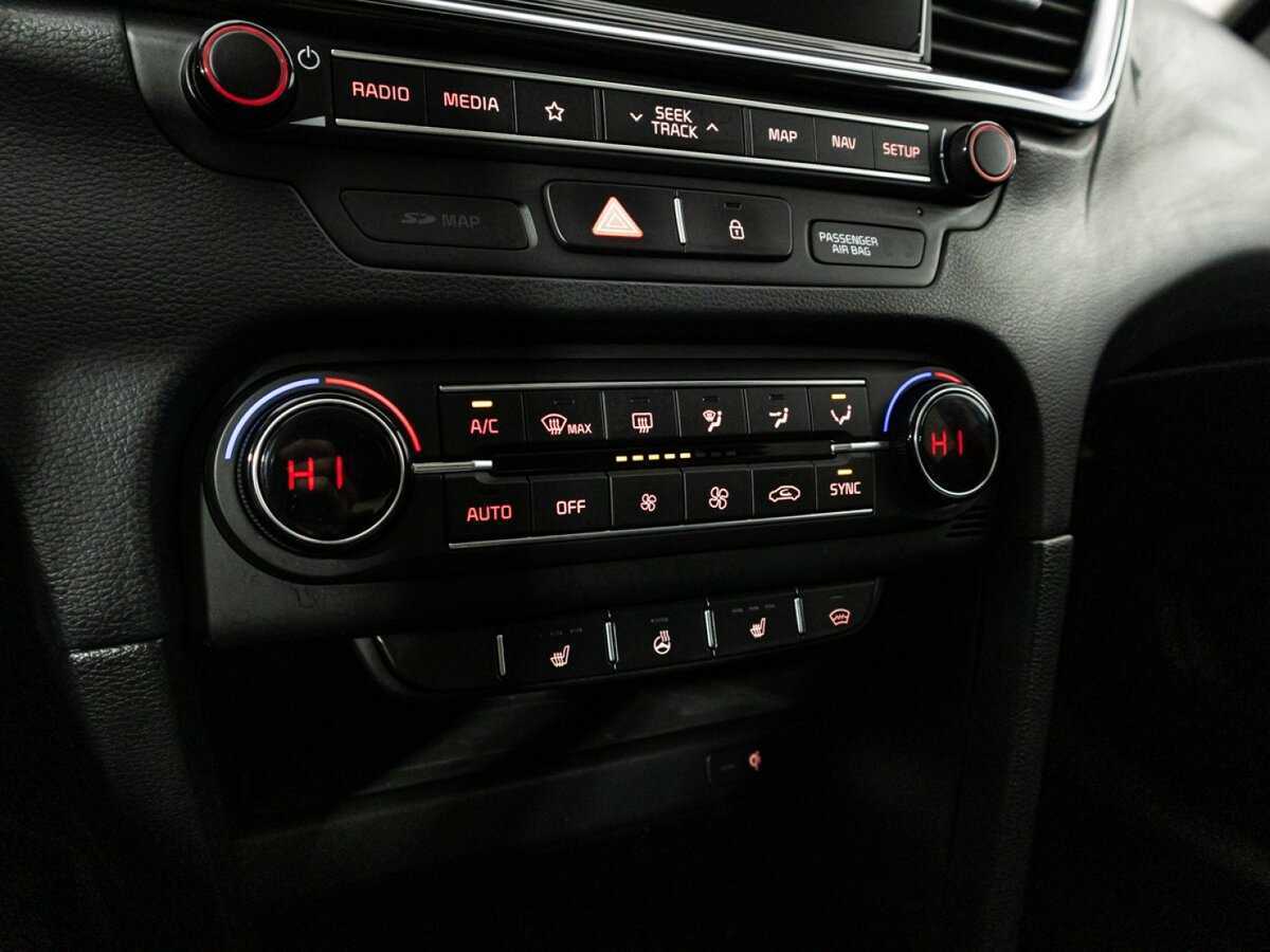 Купить Kia Ceed с пробегом. Фото: #11