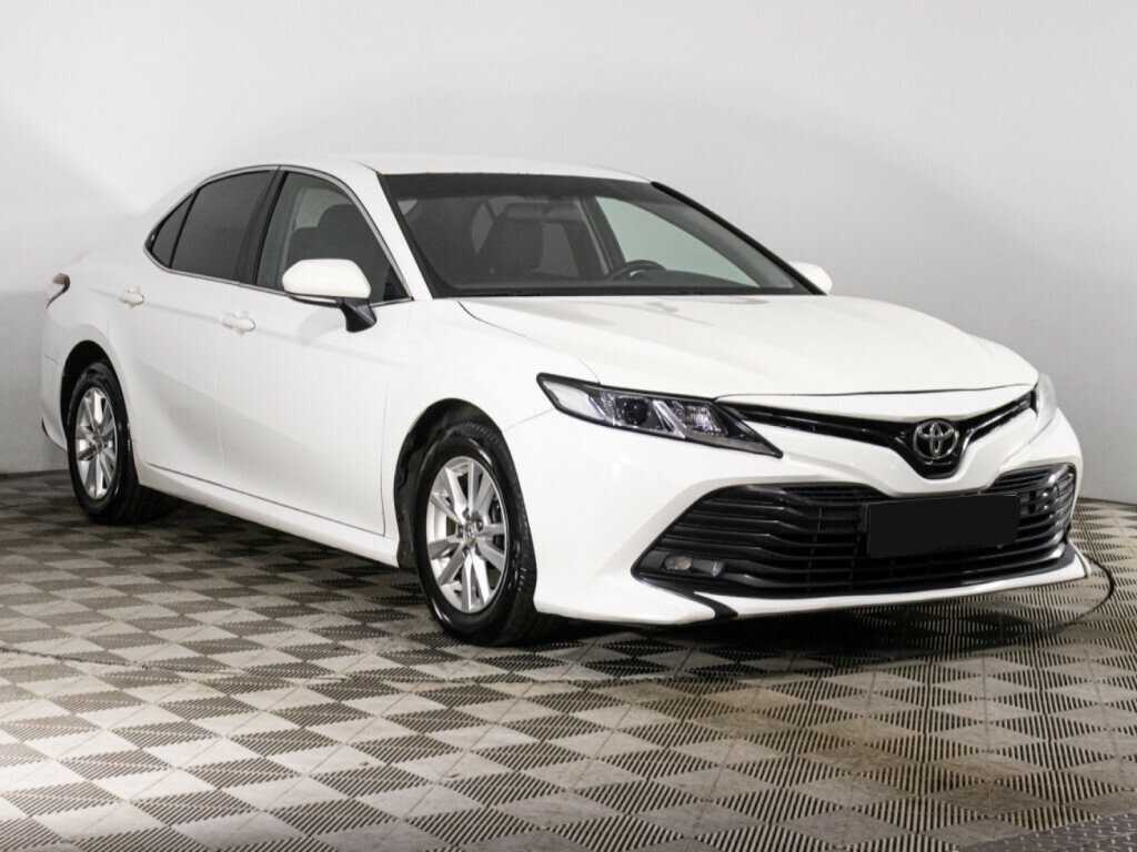 Купить Toyota Camry с пробегом. Фото: #2
