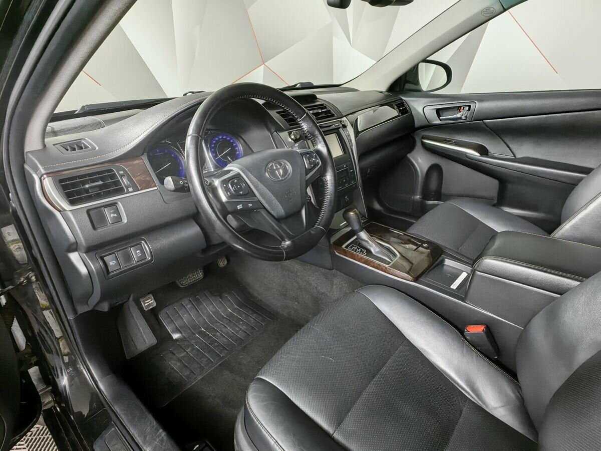 Купить Toyota Camry с пробегом. Фото: #13