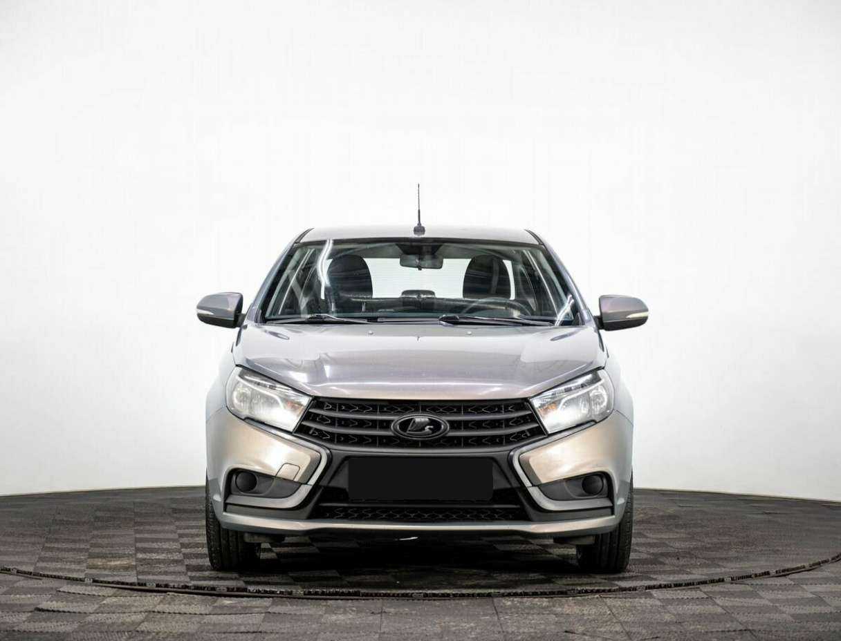 Купить Lada (ВАЗ) Vesta с пробегом. Фото: #1