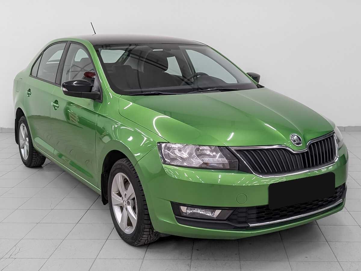 Купить Skoda Rapid с пробегом. Фото: #2