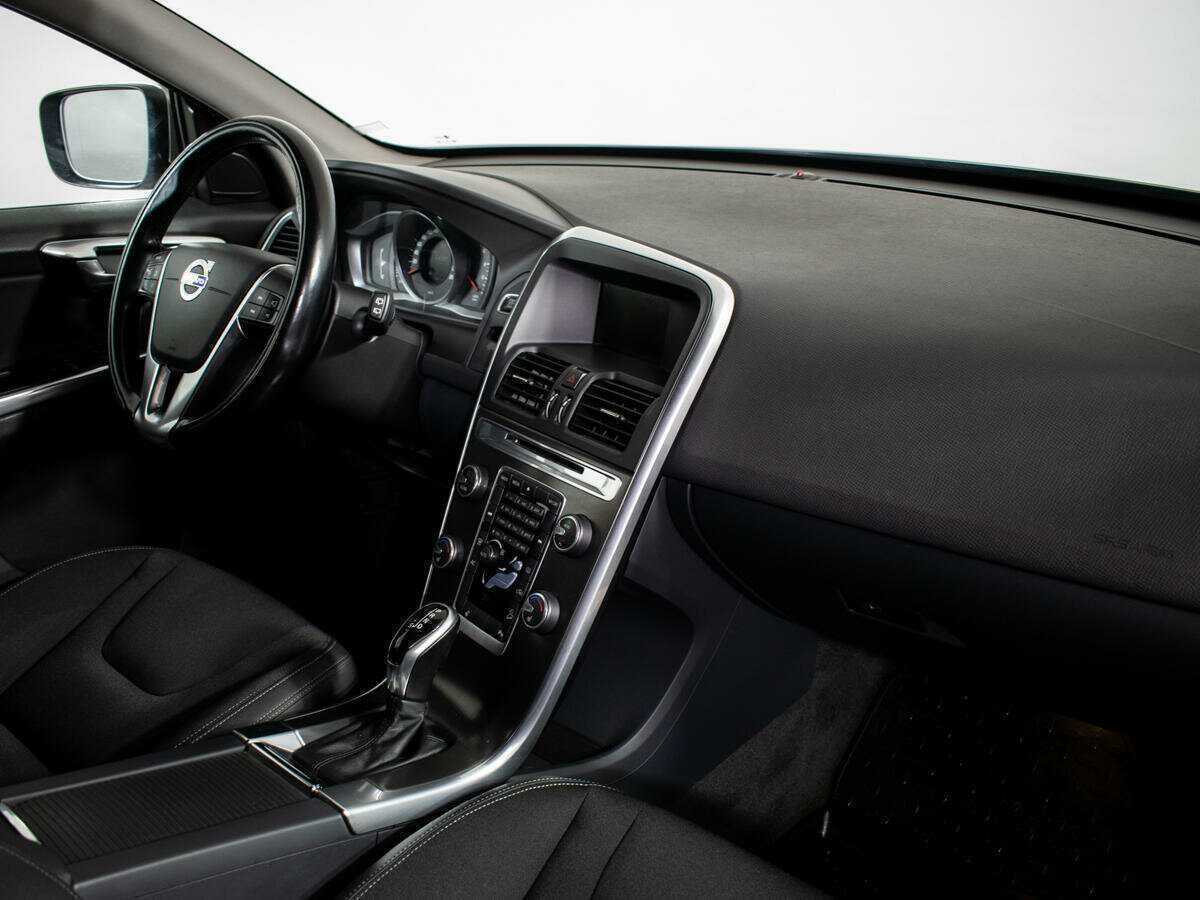 Купить Volvo XC60 с пробегом. Фото: #6