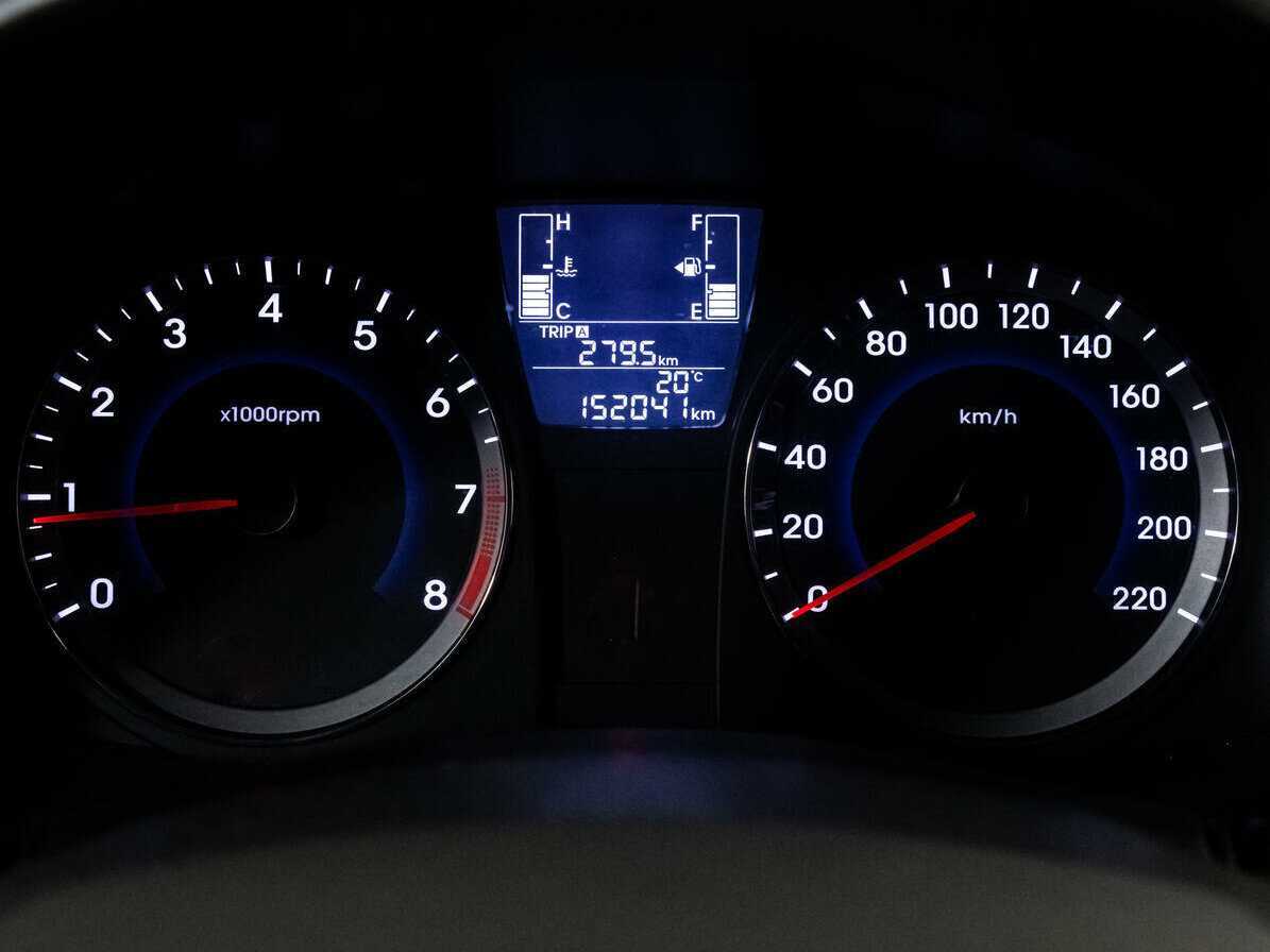 Купить Hyundai Solaris с пробегом. Фото: #14