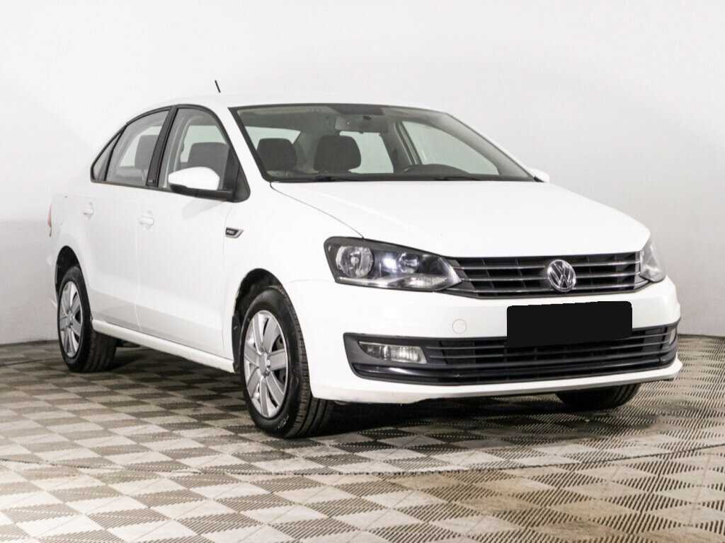 Купить Volkswagen Polo с пробегом. Фото: #2