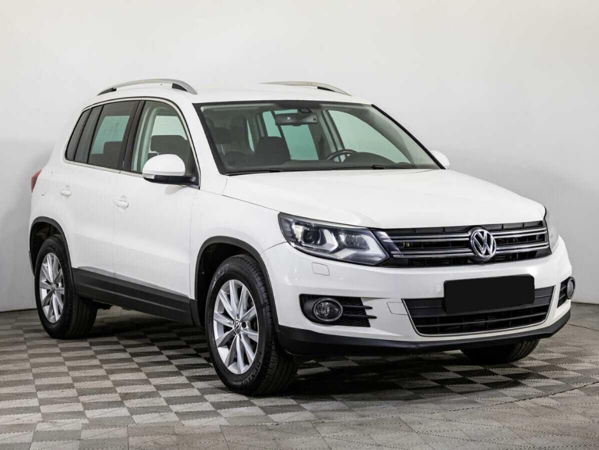 Купить Volkswagen Tiguan с пробегом. Фото: #2