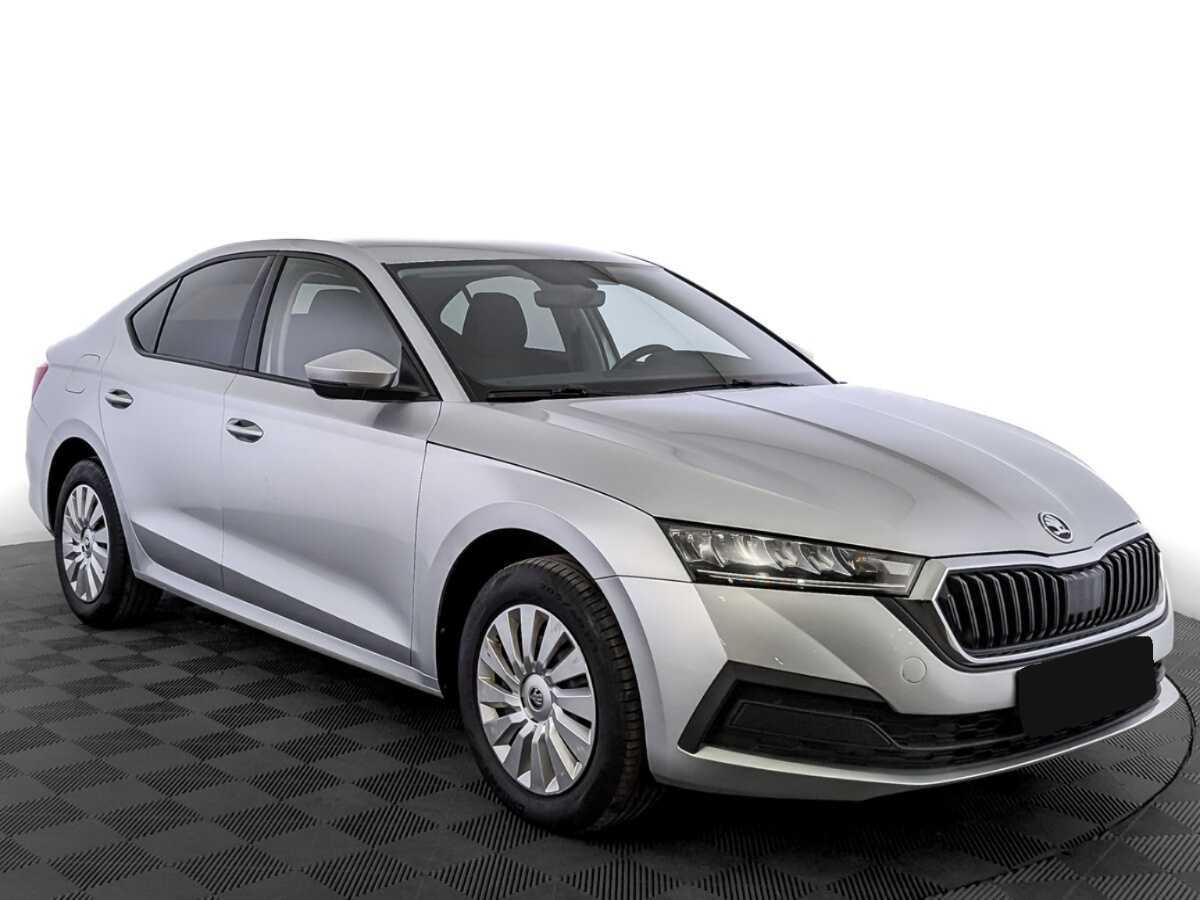 Купить Skoda Octavia с пробегом. Фото: #2