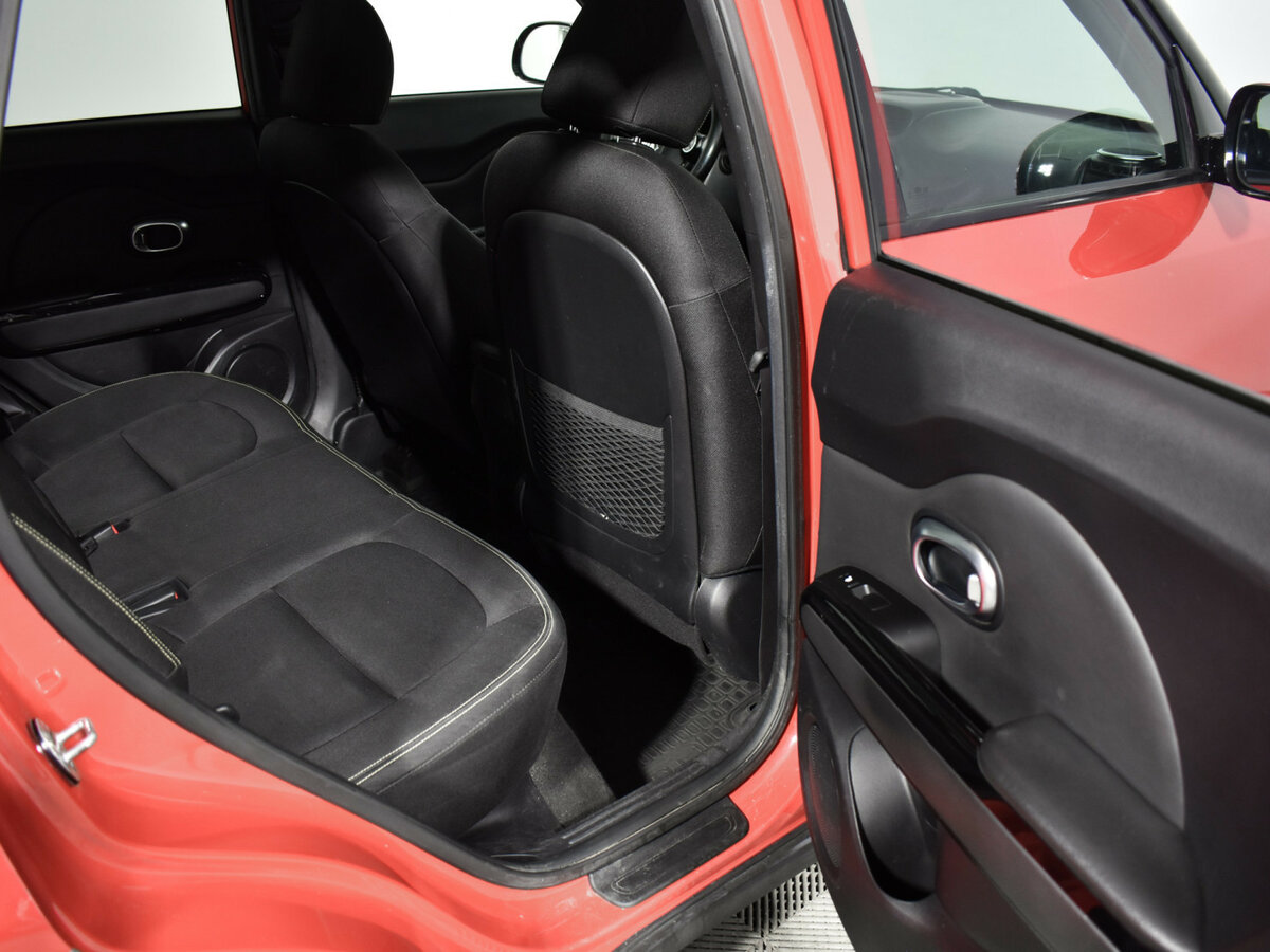 Купить Kia Soul с пробегом. Фото: #9