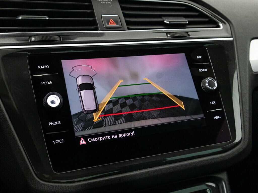 Купить Volkswagen Tiguan с пробегом. Фото: #15