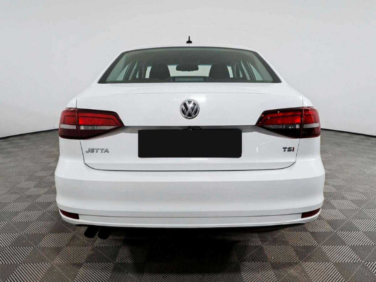Купить Volkswagen Jetta с пробегом. Фото: #4