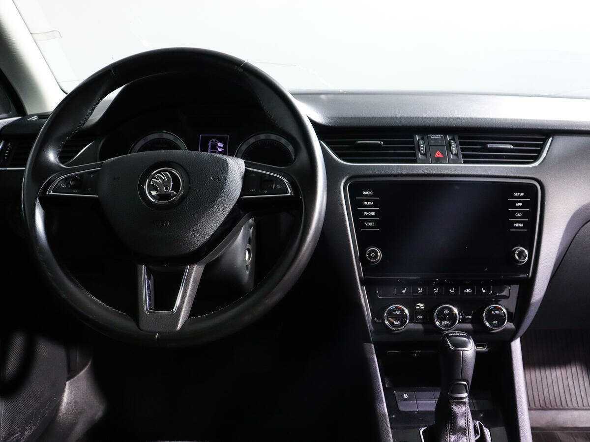 Купить Skoda Octavia с пробегом. Фото: #11