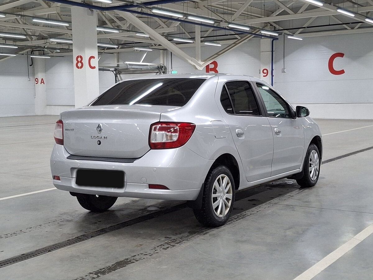 Купить Renault Logan с пробегом. Фото: #4