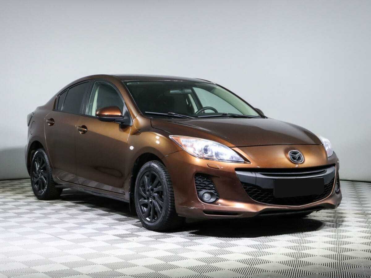Купить Mazda 3 с пробегом. Фото: #2