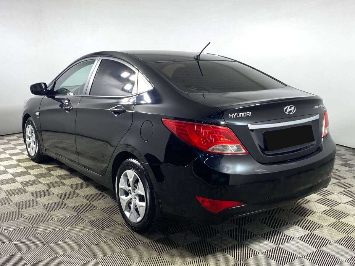 Купить Hyundai Solaris с пробегом. Фото: #6