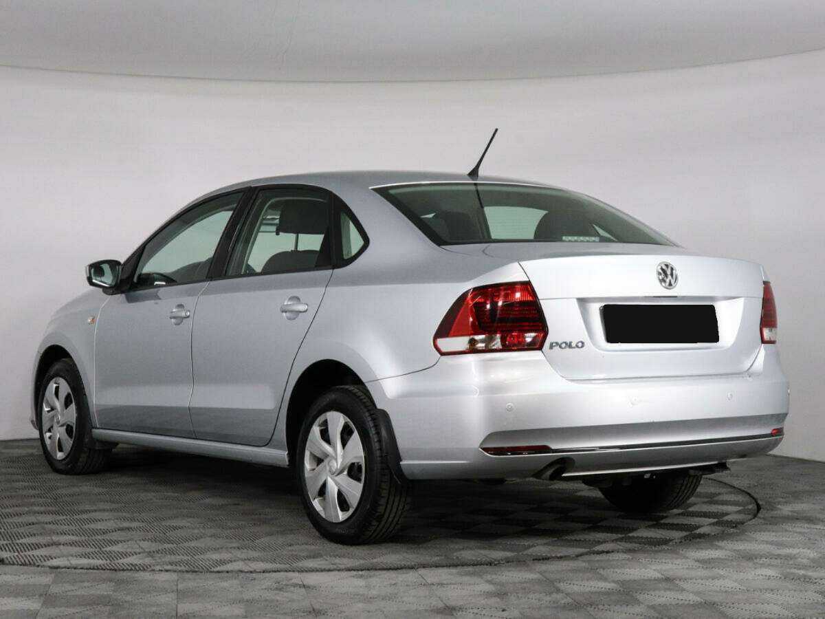 Купить Volkswagen Polo с пробегом. Фото: #6