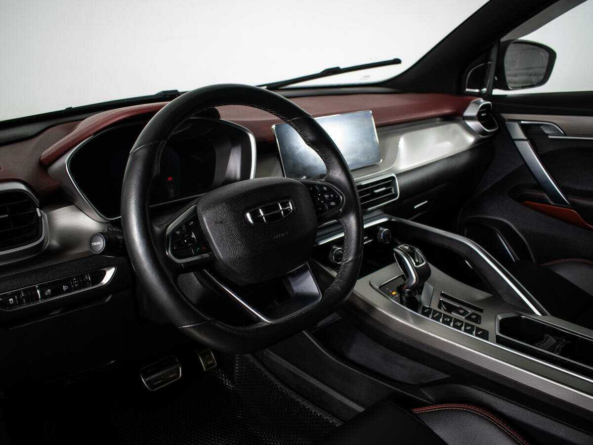 Купить Geely Coolray с пробегом. Фото: #10