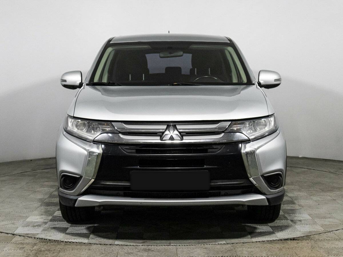 Купить Mitsubishi Outlander с пробегом. Фото: #1