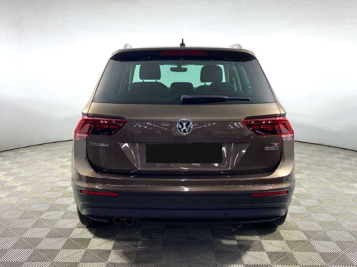 Купить Volkswagen Tiguan с пробегом. Фото: #5