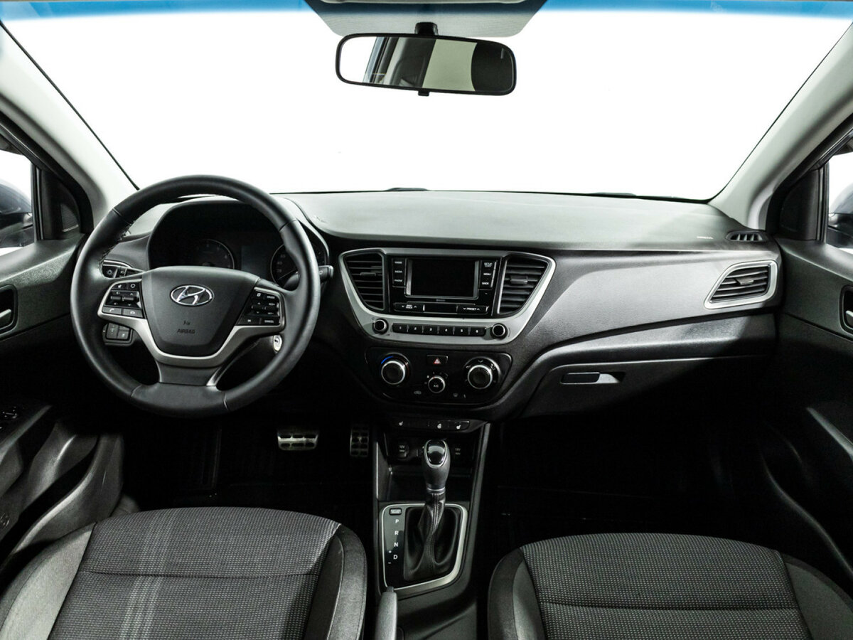 Купить Hyundai Solaris с пробегом. Фото: #12