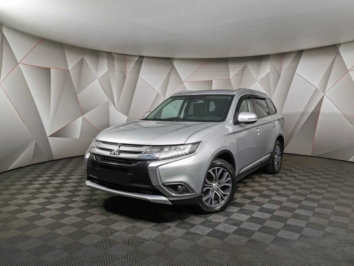 Купить Mitsubishi Outlander с пробегом. Посмотреть фото
