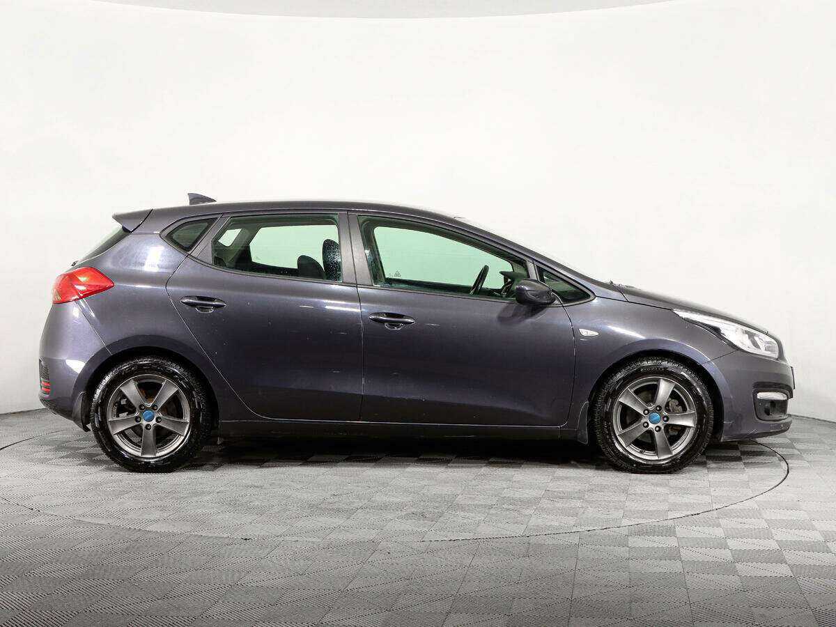 Купить Kia Ceed с пробегом. Фото: #3