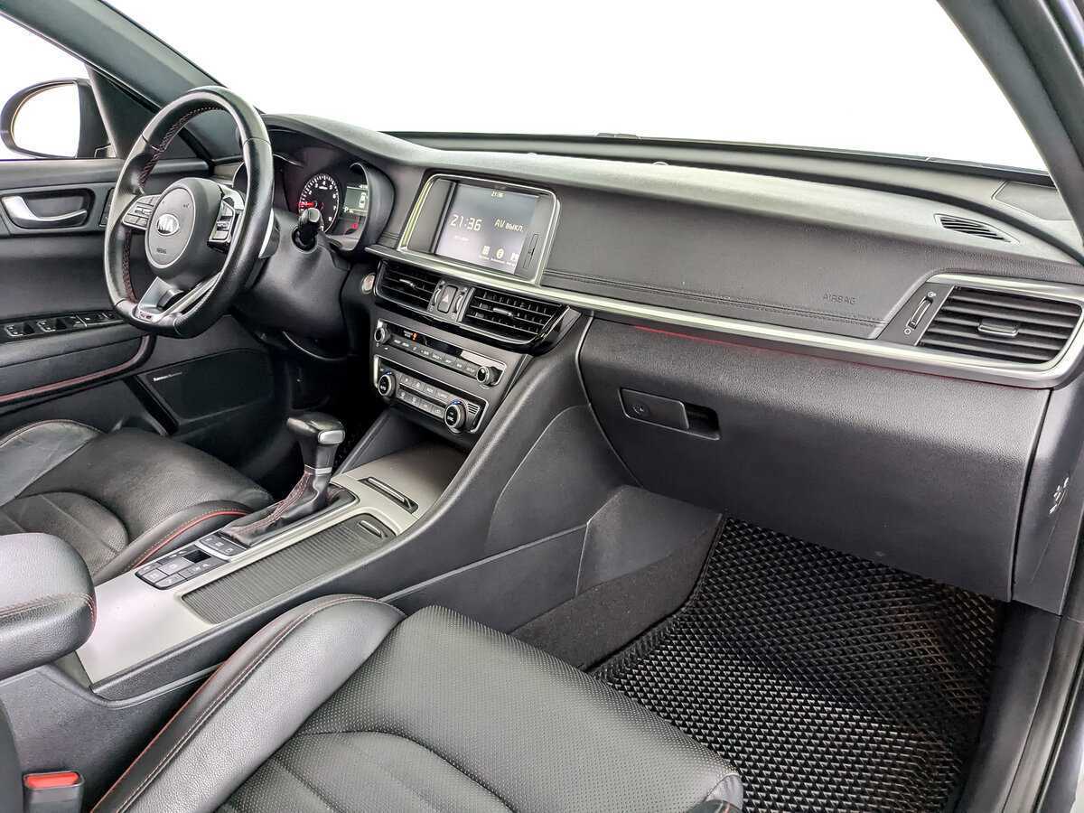 Купить Kia Optima с пробегом. Фото: #10