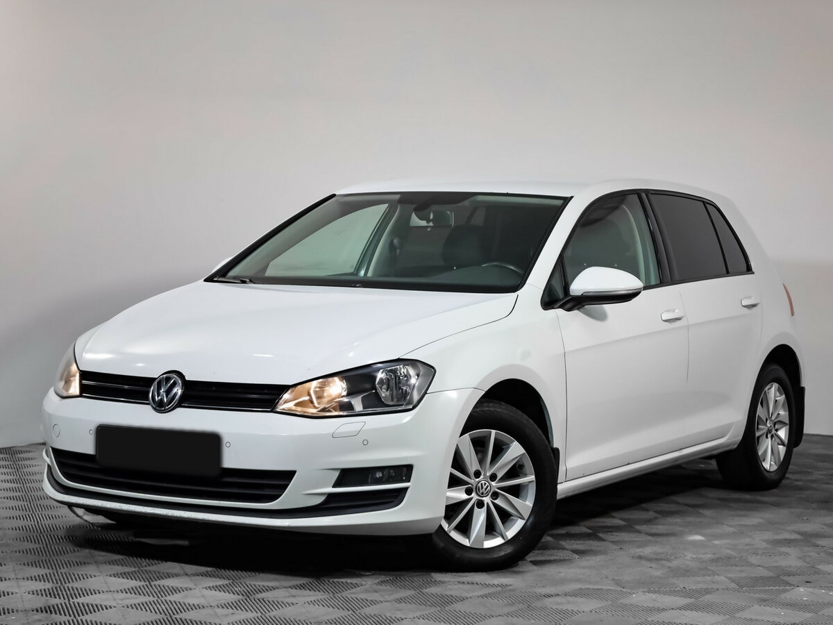 Купить Volkswagen Golf с пробегом. Посмотреть фото