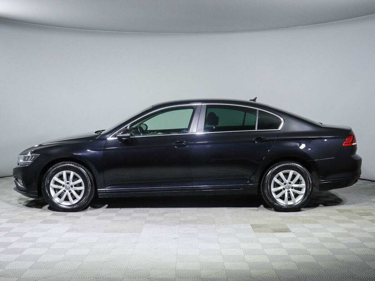 Купить Volkswagen Passat с пробегом. Фото: #7