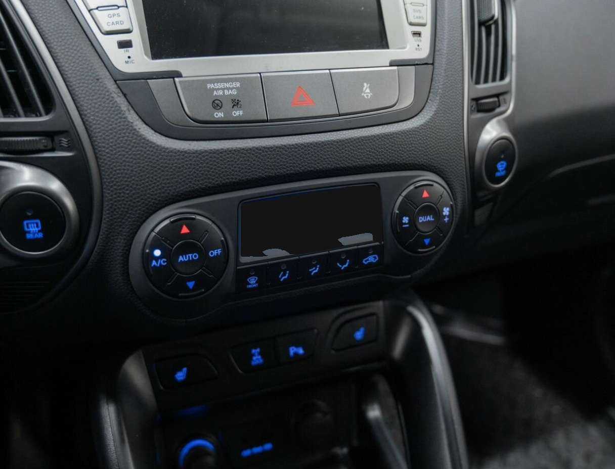 Купить Hyundai ix35 с пробегом. Фото: #23