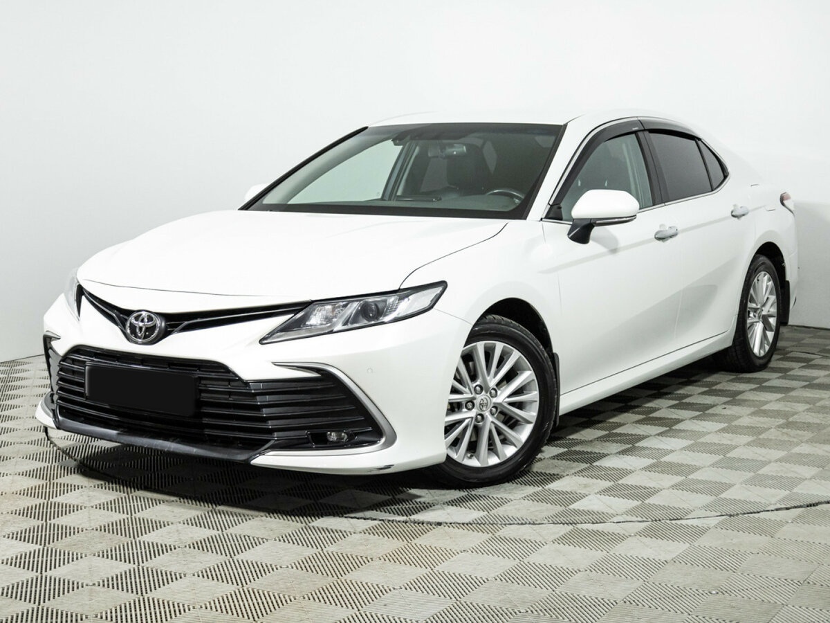 Купить Toyota Camry с пробегом. Посмотреть фото