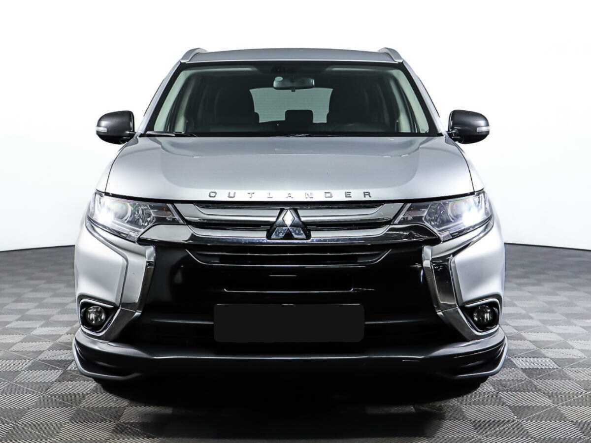 Купить Mitsubishi Outlander с пробегом. Фото: #1