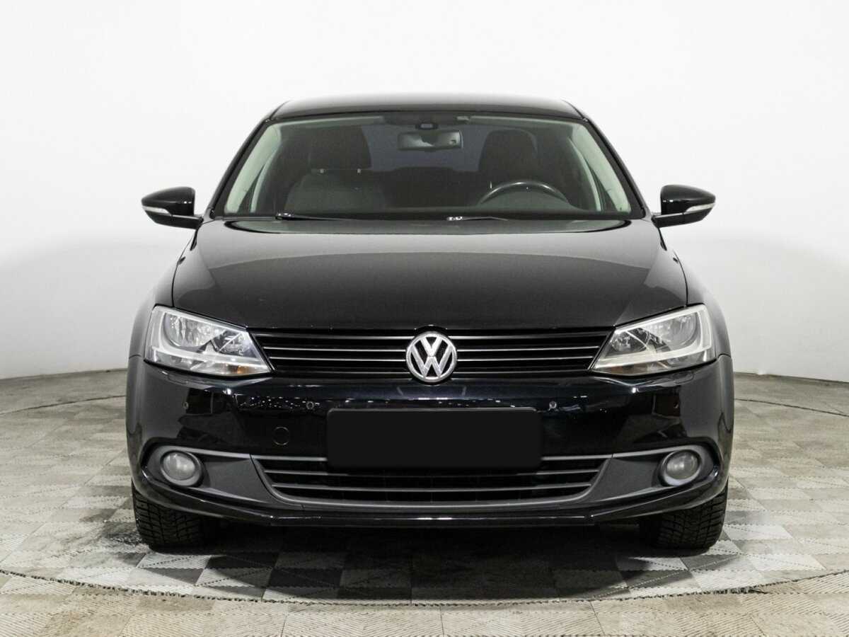 Купить Volkswagen Jetta с пробегом. Фото: #1