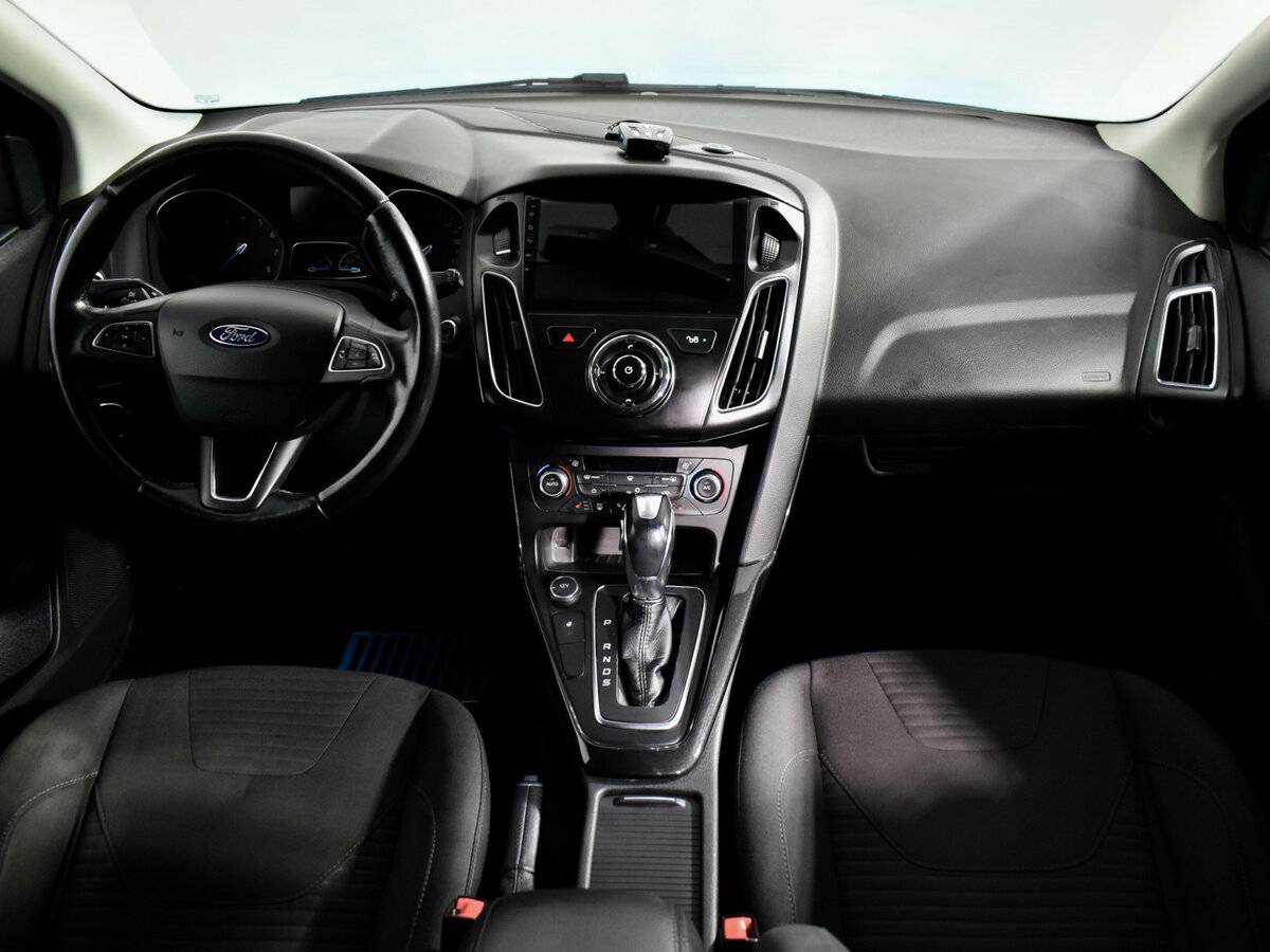 Купить Ford Focus с пробегом. Фото: #13