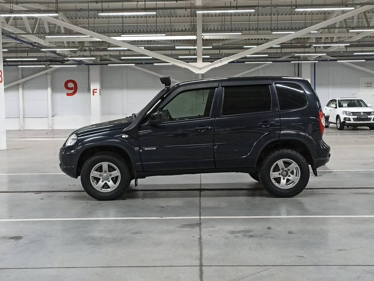 Купить Chevrolet Niva с пробегом. Фото: #7