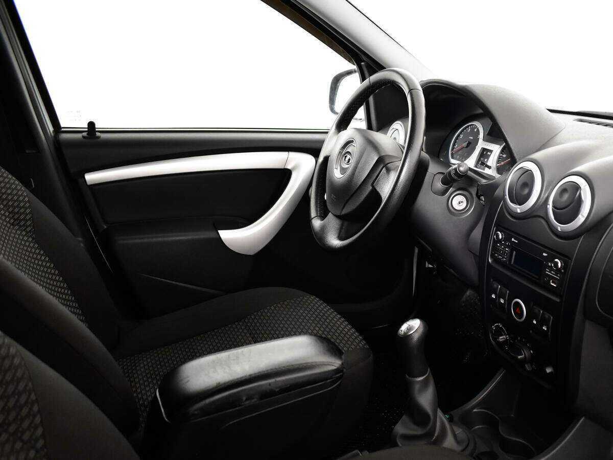 Купить Lada (ВАЗ) Largus с пробегом. Фото: #8