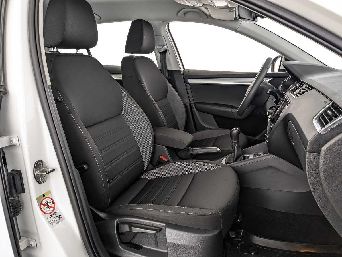 Купить Skoda Octavia с пробегом. Фото: #22
