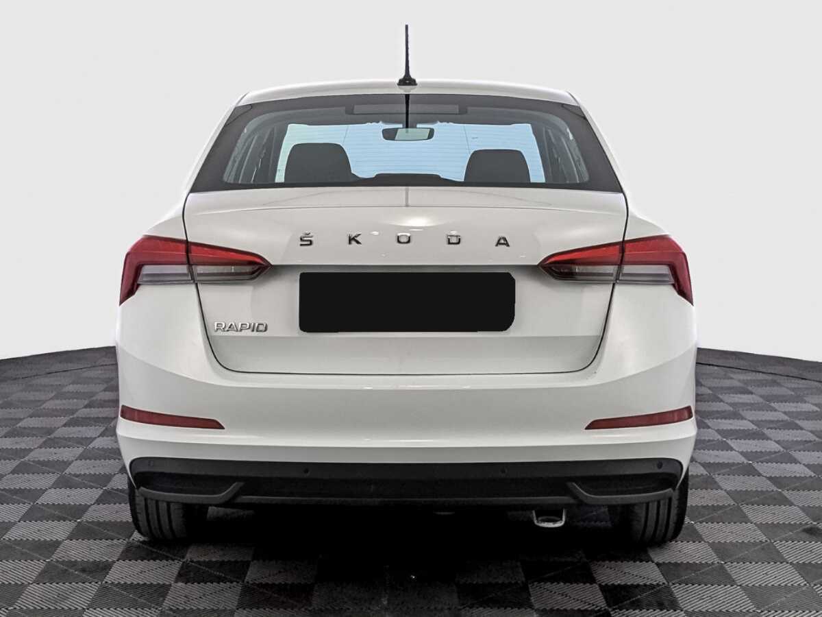 Купить Skoda Rapid с пробегом. Фото: #5