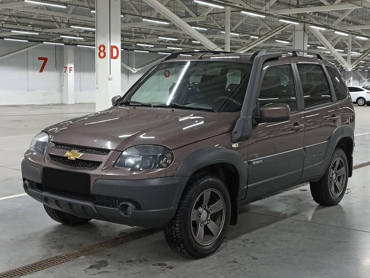 Купить Chevrolet Niva с пробегом. Посмотреть фото